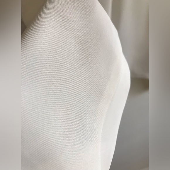 BNWOT - H&M cropped tuxedo blazer never worn - Picture 6 of 9